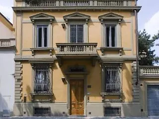 Trentatre Bed & Breakfast Florence